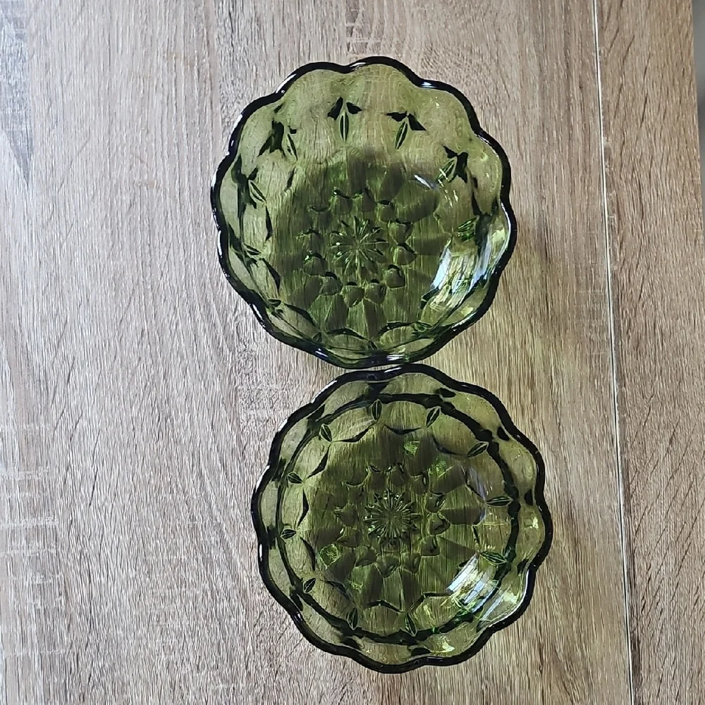 Pair Of Elegant Green Glass Bowls with Scalloped Design 6inch Diameter